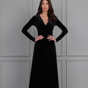 Women Long Dress Velvet Bridesmaid Dress, Long Sleeve, Black A Line Dress, Evening Velvet Dress, Plunge Neck