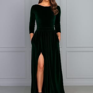 SIZE XS, Velvet Maxi Dress, Deep Green Bridesmaid Dress, Premade Dress with Slit. Pleated long dress with pockets.
Ready to Ship Emerald Green Velvet Maxi Dress XS, Elegant Evening Gown, Wedding Guest Bridesmaid Long Dress