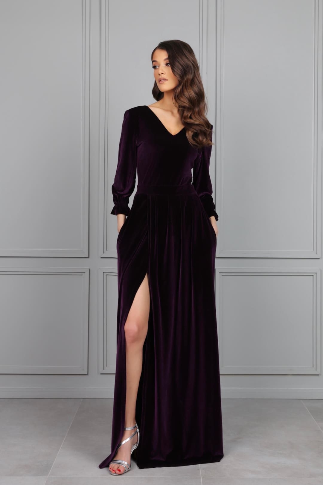 V-neck Floor-length Sheath Velvet Dress With Slit Plum Plus Size main image 1
