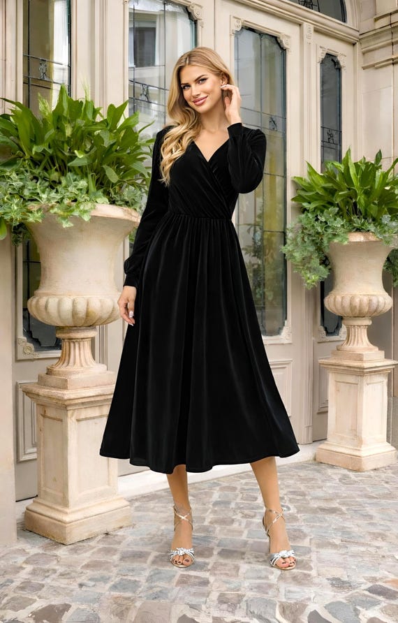 slip dress black mini Classic Color:elephant grey Made from a soft feature_Ball Gowns Mahkadeh Black Fringe Mini
