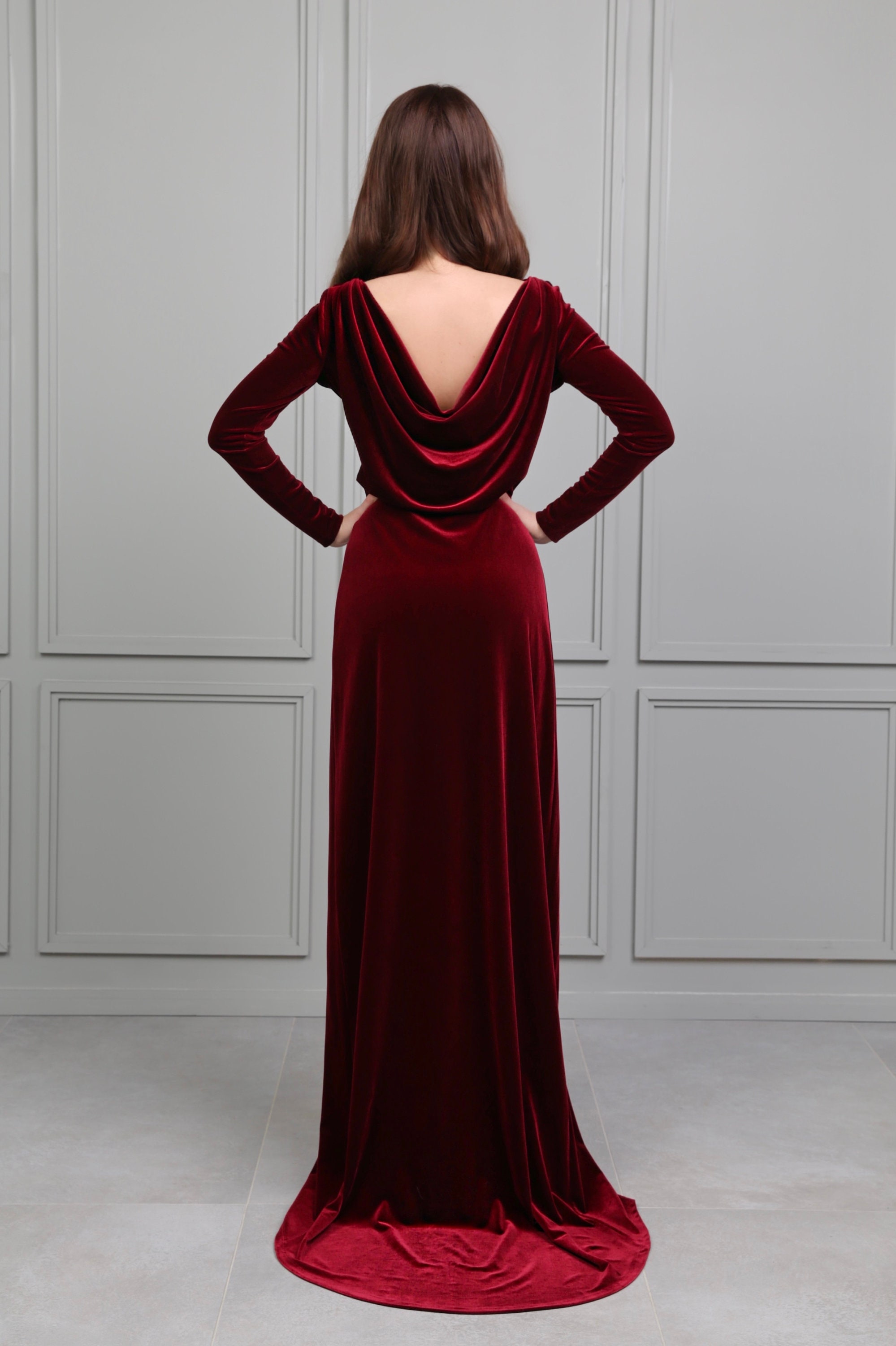 Burgundy Wedding Velvet Gown, Elegant Evening Gown, Long Sleeve Cowl Back  Dress, Velvet Bridesmaid Gown - Etsy