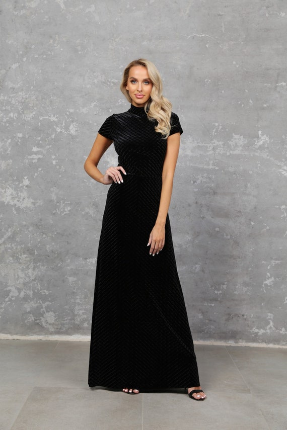 Black Velvet Maxi Dress High Neck Short 