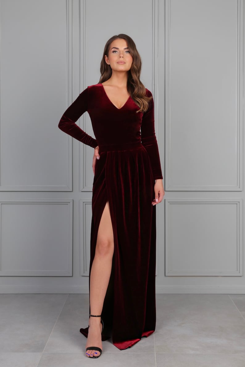 bridesmaid velvet dress maxi dress cocktail dress long sleeve party dress maid of honor mother of the bride a line dress dress wedding guest dress for women bridesmaid velvet dress wedding dress reception dress elegant dress gown dress velvet