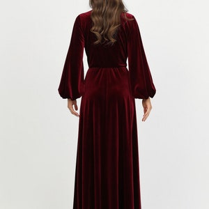 bridesmaid velvet dress, maxi dress, cocktail dress, long sleeve, party dress, maid of honor, mother of the bride, bodycon dress, dress wedding guest, occasion dress, wedding dress, reception dress, elegant dress, formal dress, velvet long dress