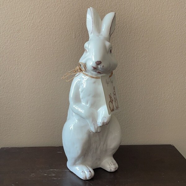 Cute Hip hop Ceramic Bunny Rabbit Easter Tabletop Figurine New