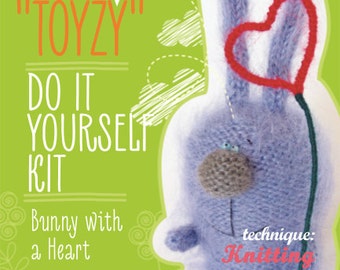 Tz-K004 Toyzy Kit «Bunny With A Heart» - Technique Knitting