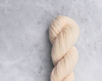 Hand Dyed DK Yarn | Cashmere Merino Blend | Cashmerino: Peach | PREORDER