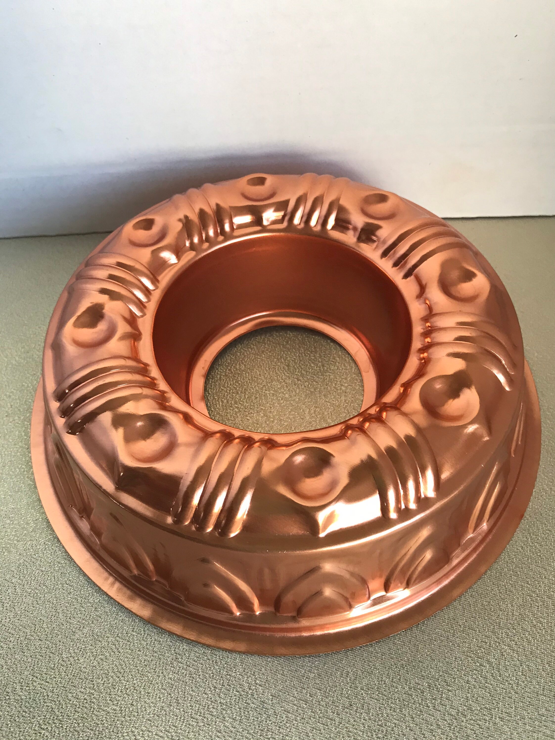 Vintage Copper Bundt Cake Mold Jello Round Cake Mold Country Kitchen