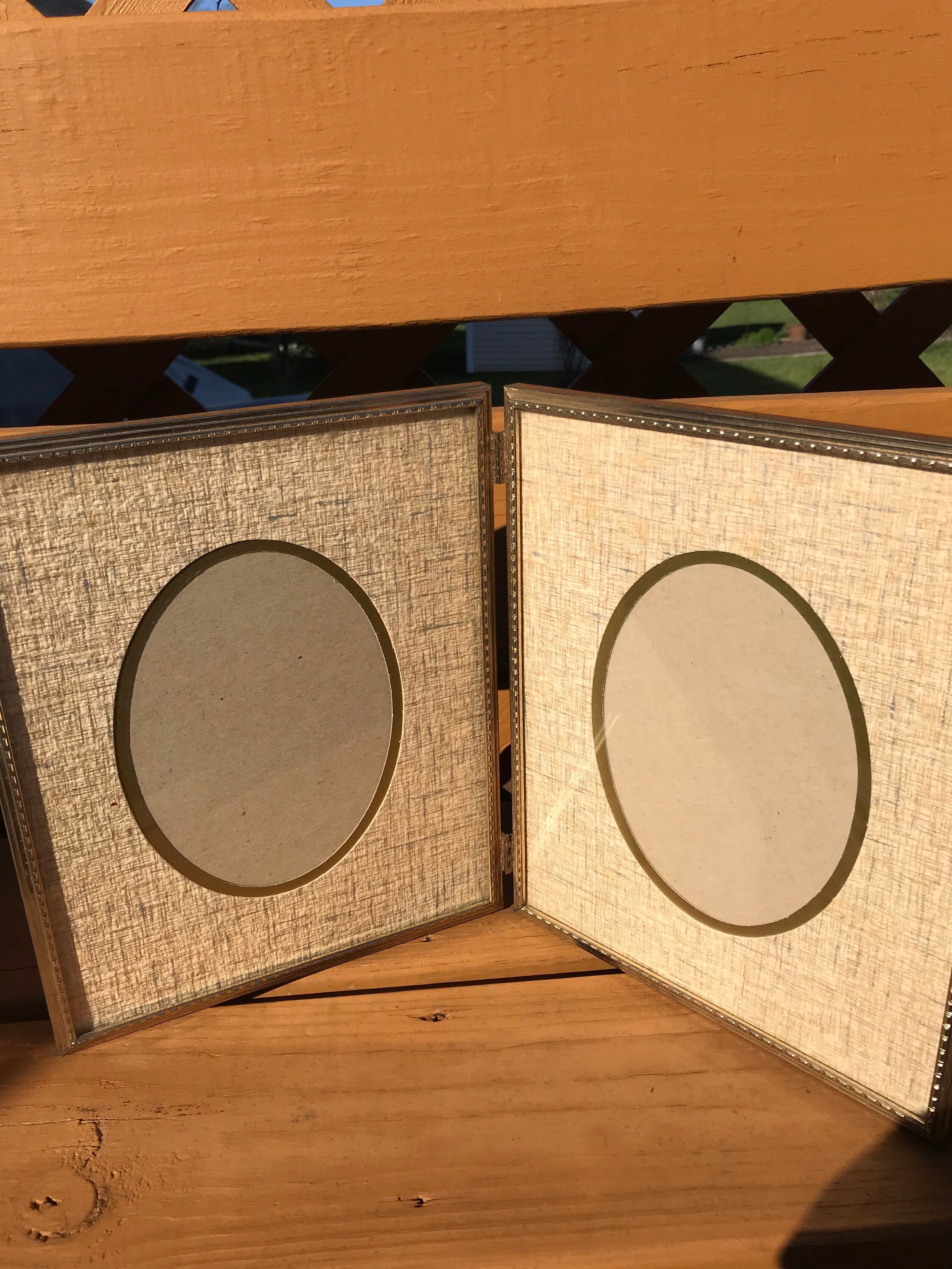 Vintage 8” X 10” Brass Filigree Hinged Metal Double Photo Frame - Oval ...