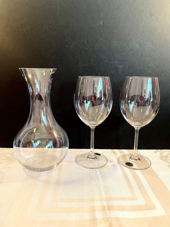 Vintage Lisa Mori Inn Crystal 24% Pbo ~ 3 Pc Set ~ Carafe and 2