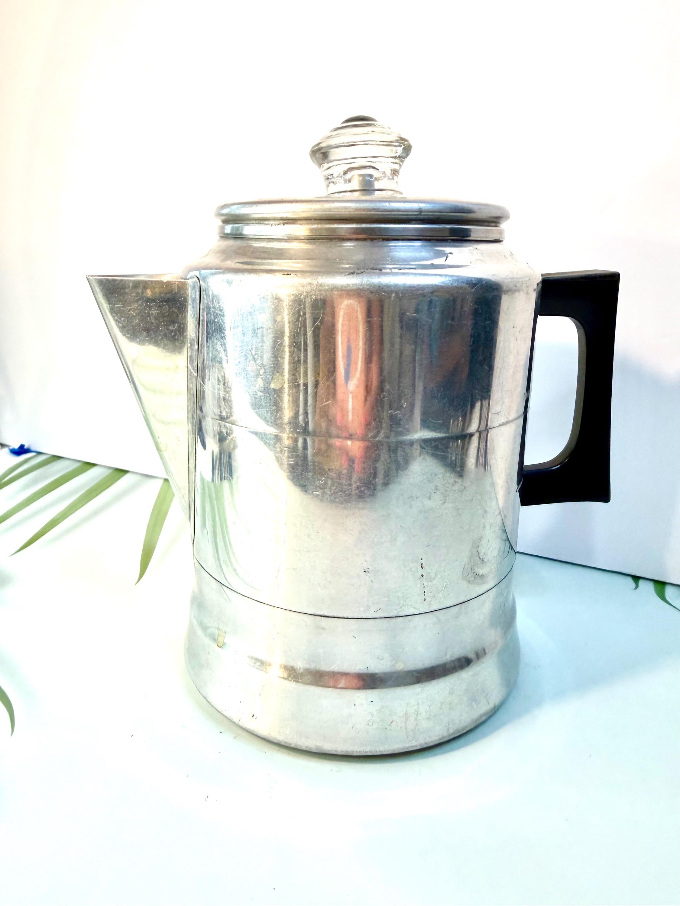 ANCIENNE CAFETIÈRE DE collection en aluminium déco ou EUR 7,50