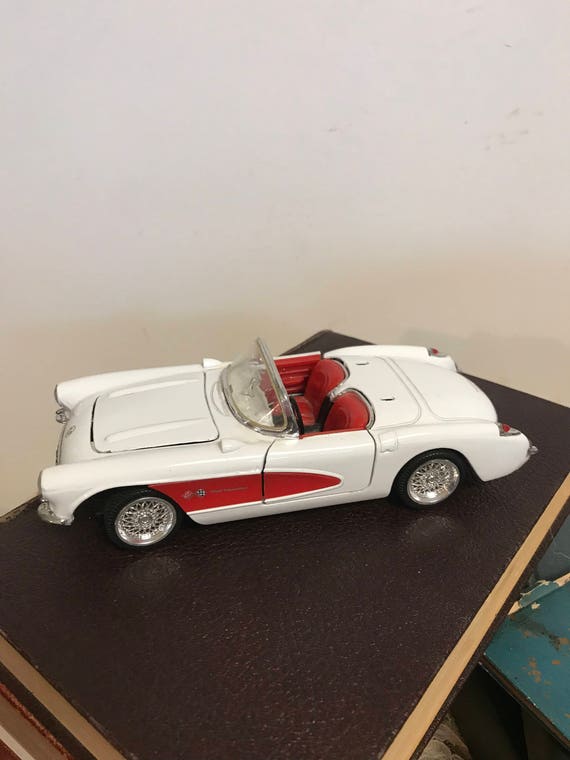 1957 corvette model car