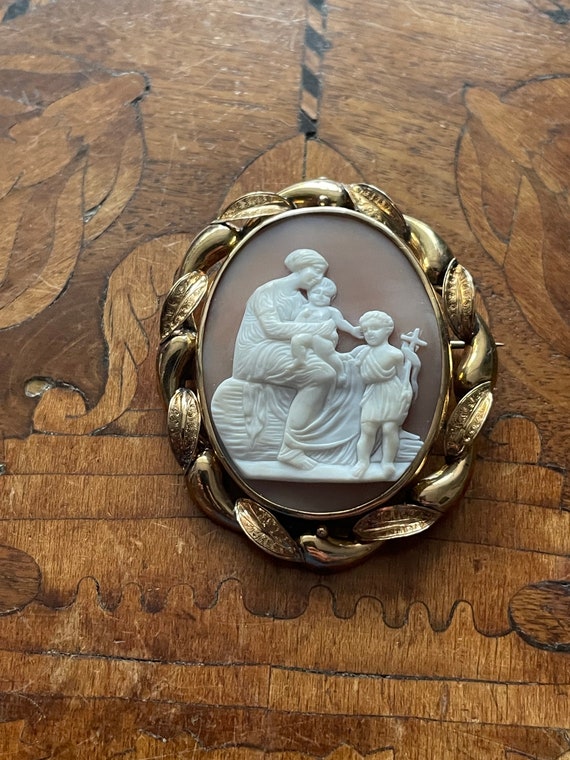 Lovely Antique Victorian Shell Cameo Gold Swivel … - image 7