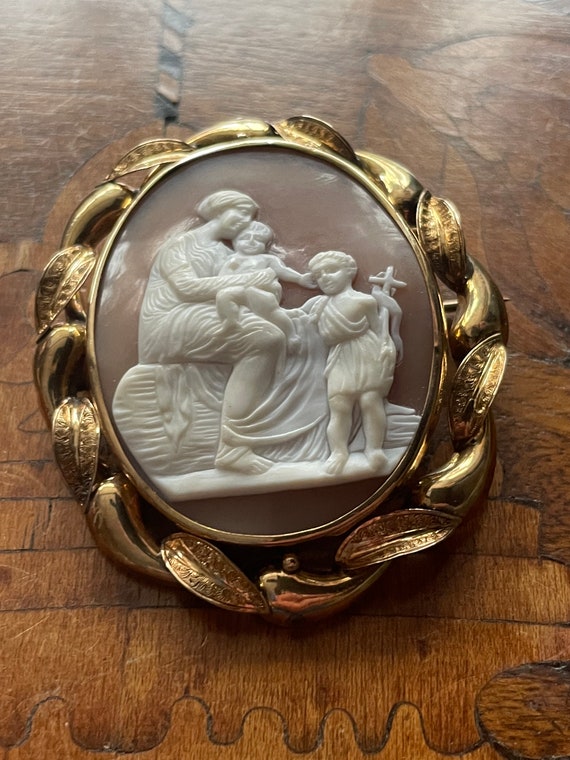 Lovely Antique Victorian Shell Cameo Gold Swivel … - image 10
