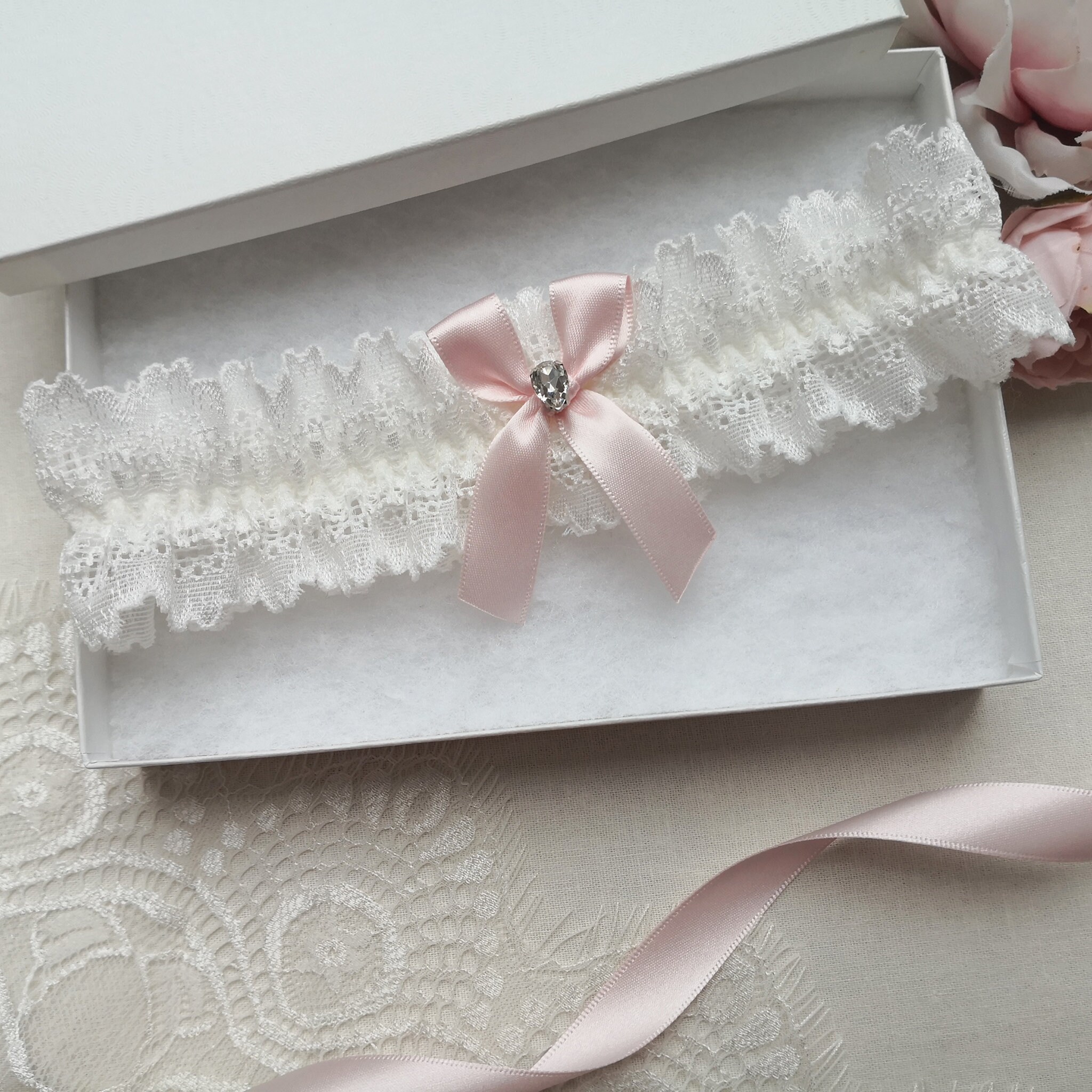Pink Bow Wedding Garter Ivory Bridal Garter With a Crystal - Etsy