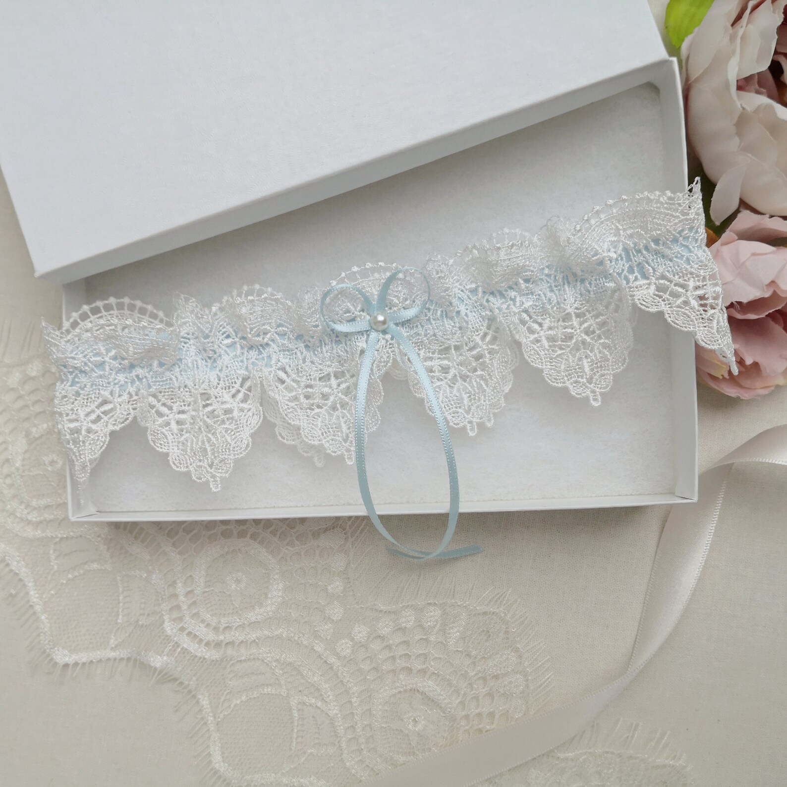 Something Blue Wedding Garter Pearl Bridal Garter With Ivory - Etsy UK