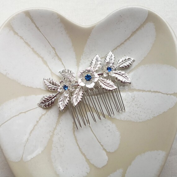 Sapphire Blue Hair Comb, Silver Flower Wedding Hair Comb  display picture 2