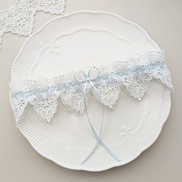 Ivory venise lace wedding garter, blue bridal garter, something blue wedding garter
