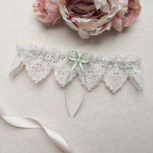 Sage green wedding garter, ivory venise lace garter, sage green bridal garter, pearl garter