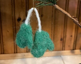 Felted Mitten Ornament