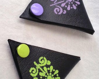 Faux Leather Triangle Coin Purse
