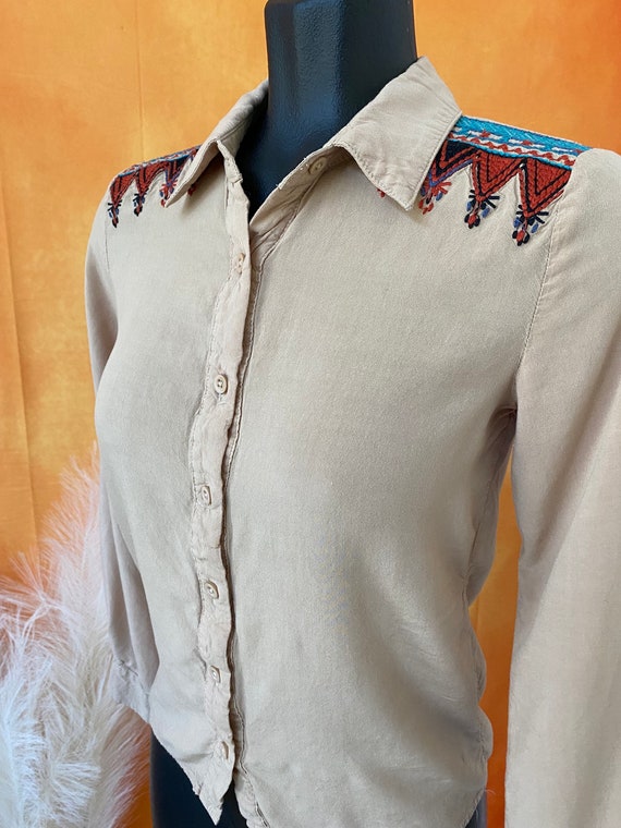 Womens Vintage Boho Beige Embroidered Blouse