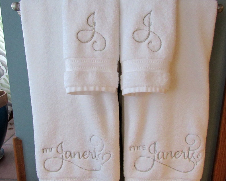 Mr and Mrs Bath Towels Custom His and Hers Bath Towel Set Etsy