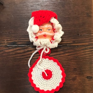 Vintage Crocheted Santa Face Detachable Potholder