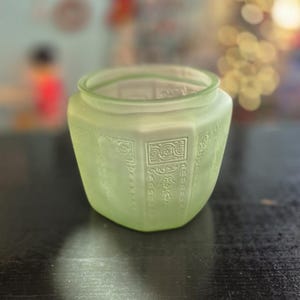 Vintage Hocking Princess Satin Green Vaseline Depression Glass Biscuit/Cookie Jar