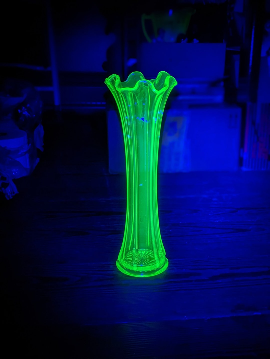 Vintage Swung Green Uranium Glass Vase Etsy