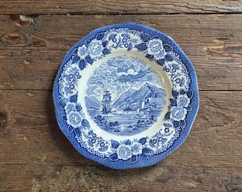 Vintage Royal Warwick "Lochs of Scotland" Loch Dich Blue Transferware Dinner Plate- 10"