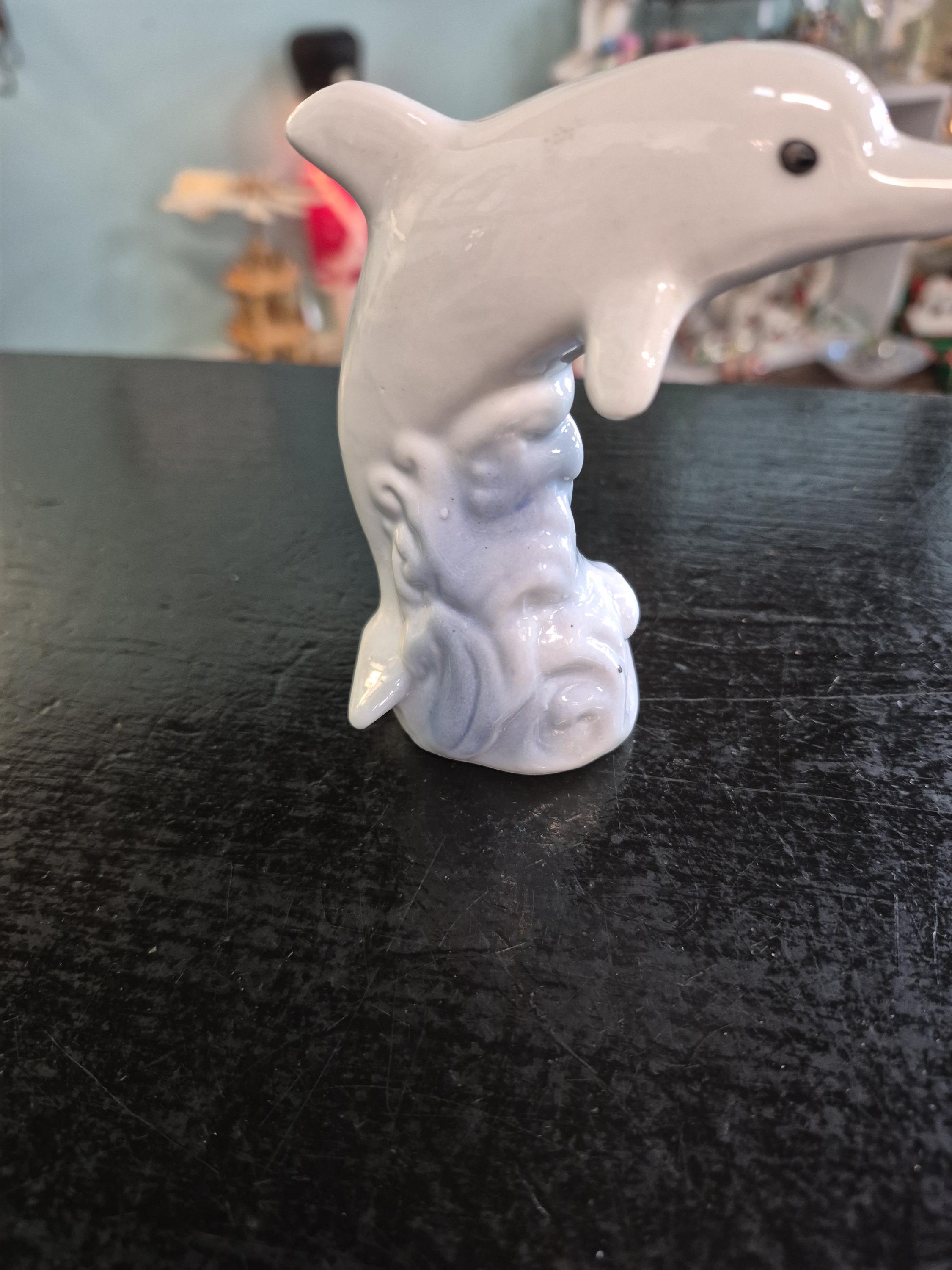 ヴィンテージ陶器製 白と青のイルカの置物 - Etsy 日本