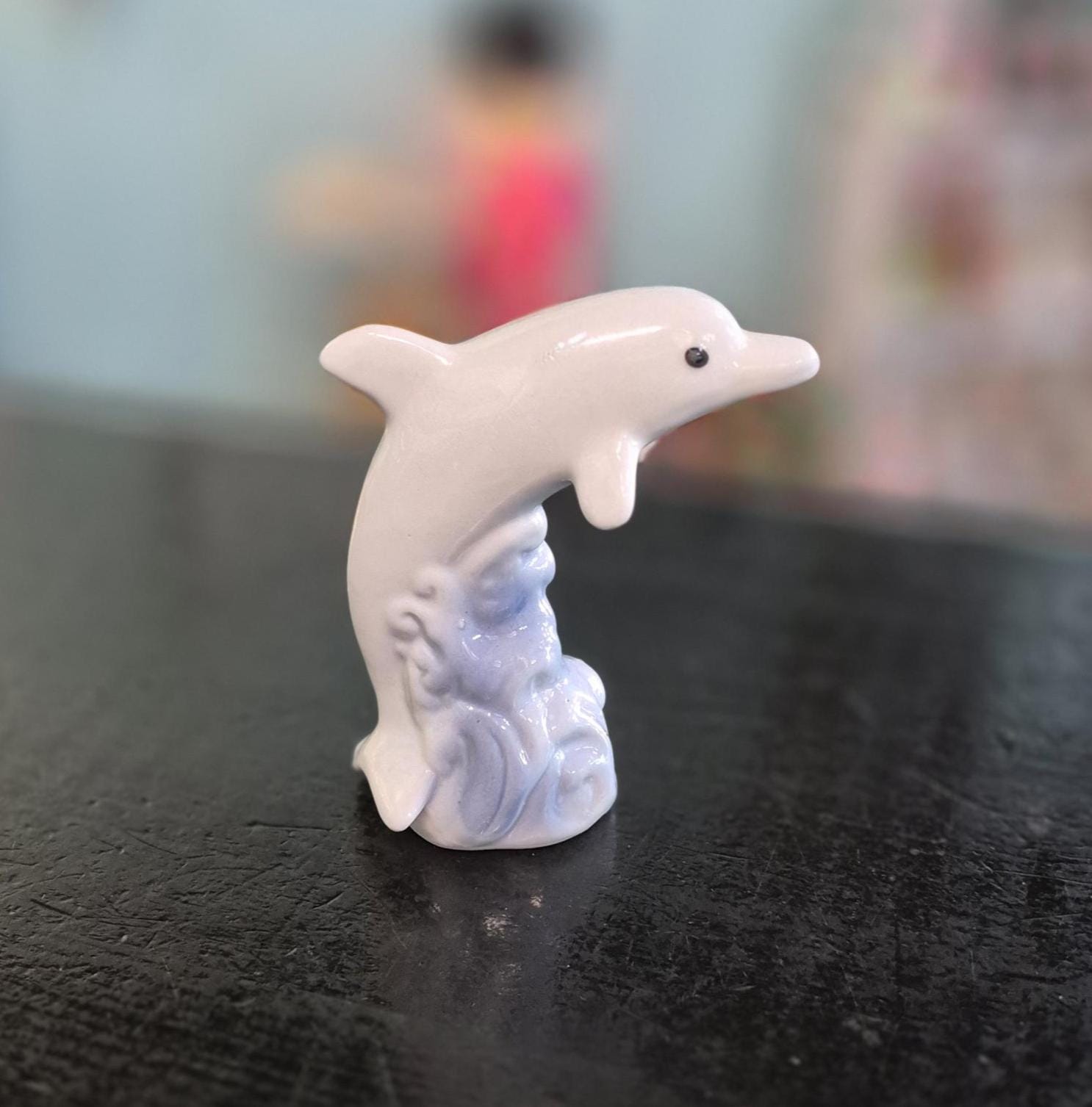 ヴィンテージ陶器製 白と青のイルカの置物 - Etsy 日本