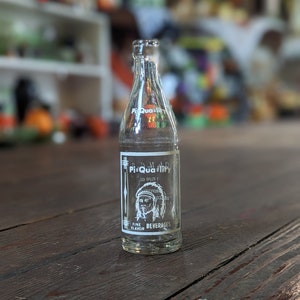 Vintage Pi-Qua-Lity Glass Soda Bottle