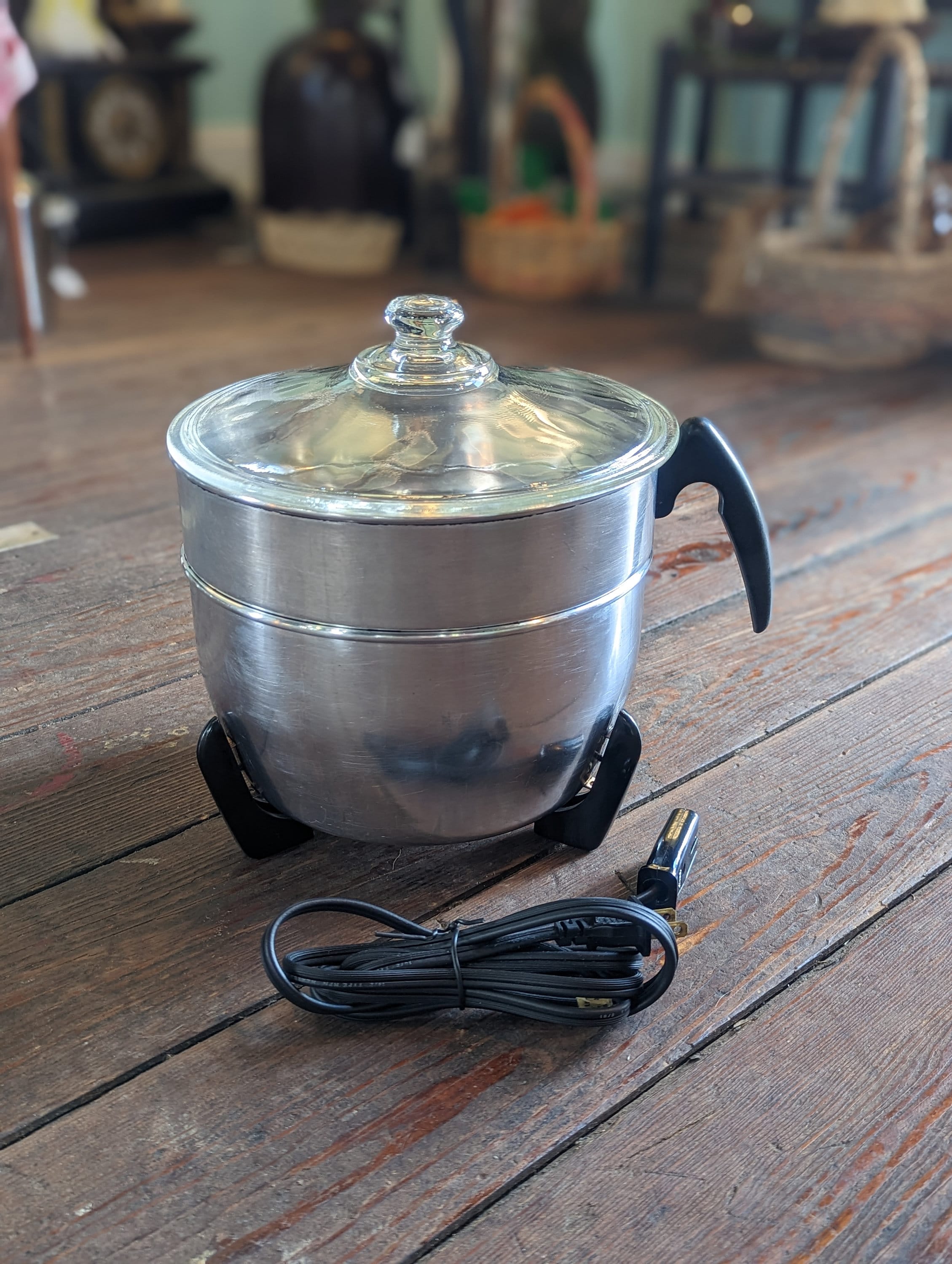 POPCORN POPPER (ANTIQUE)