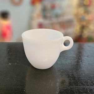 Vintage White Federal Milk Glass Mug