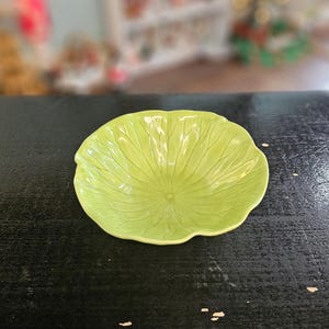 Vintage Metlox "Lotus Green" Coupe Soup Bowl- 6.75"