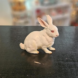 Vintage Lefton Japan H880 White Ceramic Bunny Rabbit