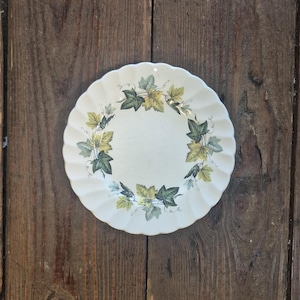 Vintage Myott Staffordshire groenblijvende brood- en boterplaat - 6,25&quot;