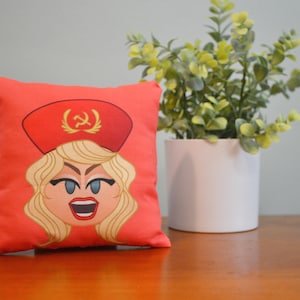 Emoji Queens - Mini Katya Emoji Pillow