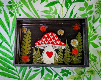 Hand Painted Red Mushroom Tray, Entryway Drop Zone Decor, Coffee Table Rolling Tray, Real Pressed Flower Floral Wedding Gift