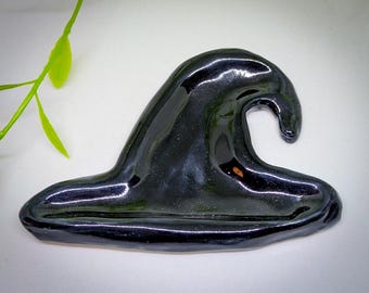 Ceramic Witch Hat Ring Dish, Witchy Décor, Goth Decorative Accessory, Black Pottery Jewelry Tray, Mom Wife Pagan Teen Birthday Gift