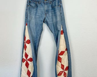 The Sadie Levi's Barrel Jeans with Vintage Quilt Panels, Size 2
