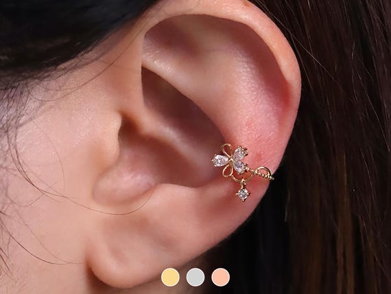 Boucles D'oreilles Clous Plaqué Or Avec Zirconia Transparents Et Rouges - Neuves étiquetées