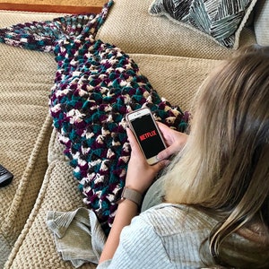 Mermaid Tail Blanket (with Realistic Scales)