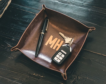 Personalized Leather Key Bowl - Catchall Tray - Perfect for Entryways, Nightstands and Desks