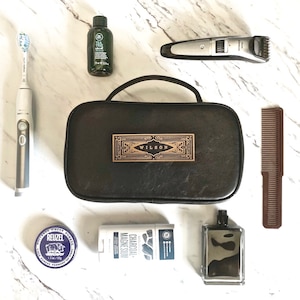 Custom Leather Dopp Kit - Men&#39;s Leather Toiletry Bag, Gift Ideas for Dad, Personalized Gifts for Men, Travel Toiletry Bag, Monogram Dopp Kit