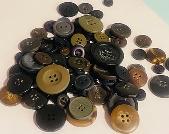 150 Assorted Dark Buttons: Multi-Size Craft Supplies