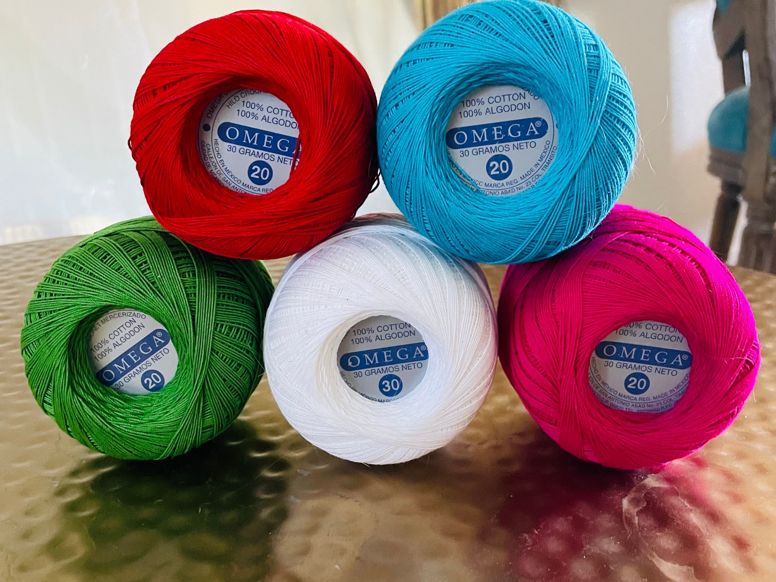 golo Crochet Thread Size 30 Yarn for Tatting Crochet Yarn for Crocheting  White Yarn 10-5200 Pure white