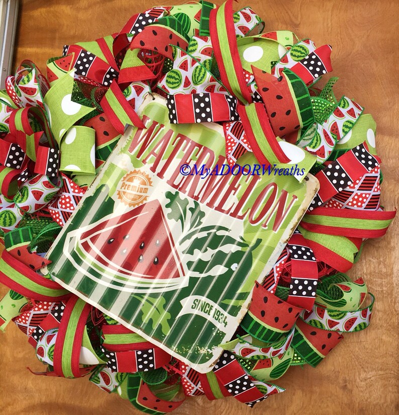 Watermelon Door Summer Fruit Wreath Summer Wreath Watermelon Wreath Summer Watermelon Deco Mesh Wreath Watermelon Decor Spring Wreath